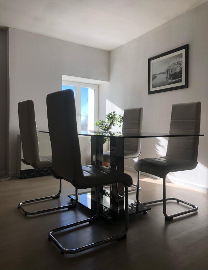 Les De Chauvet Appartement *